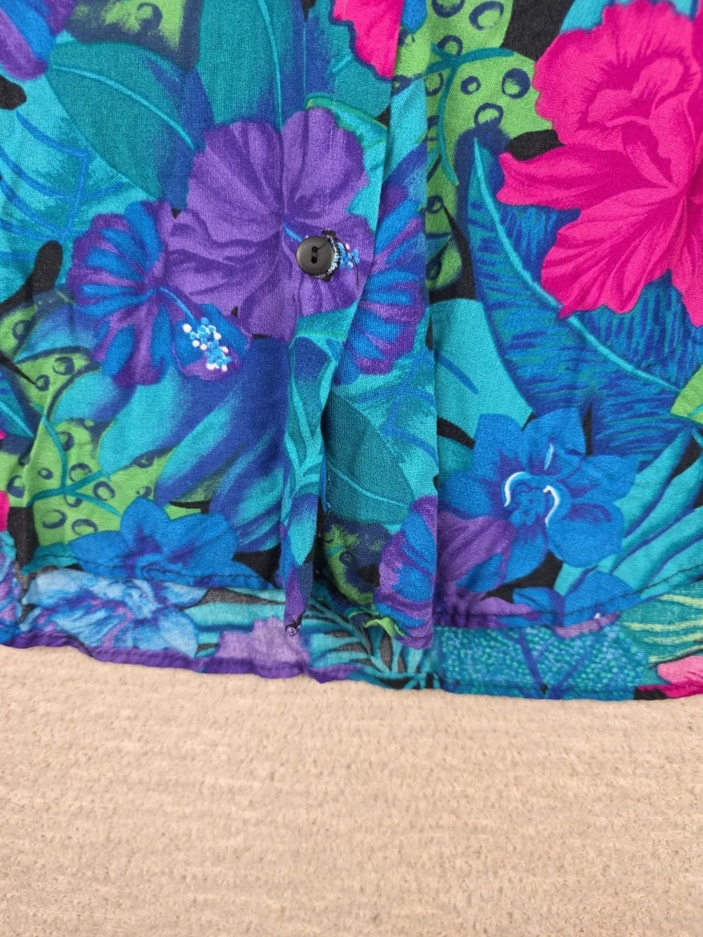 Vintage Michele Leslie of California Tropical Floral Aloha Button Down Shirt - Picture 4 of 13